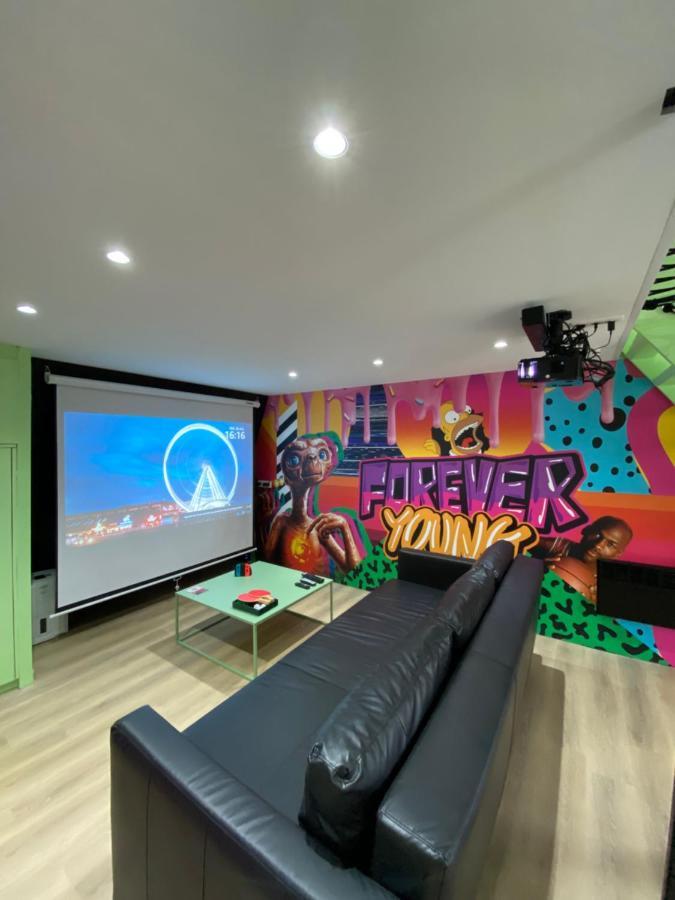 Capsule Forever Young - Jacuzzi - Sauna - Billard - Arcade De Jeux - Netflix & Home Cinema - Ping Pong Hastiere-par-dela Exteriér fotografie