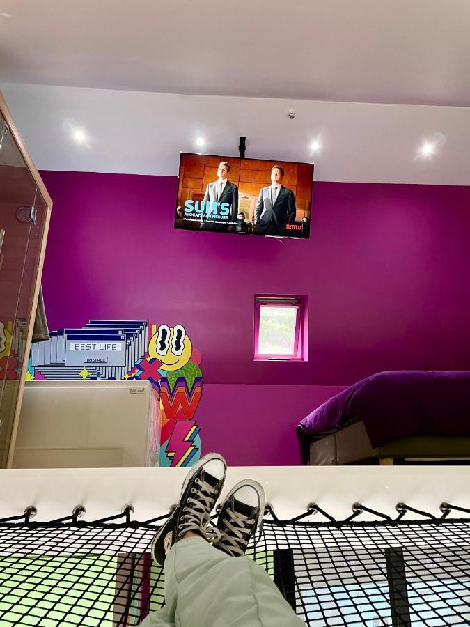 Capsule Forever Young - Jacuzzi - Sauna - Billard - Arcade De Jeux - Netflix & Home Cinema - Ping Pong Hastiere-par-dela Exteriér fotografie
